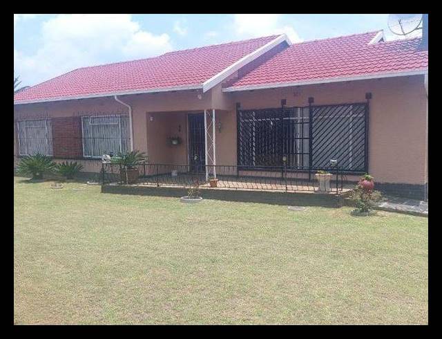 3 BEDROOM HOUSE FOR SALE IN ELSPARK